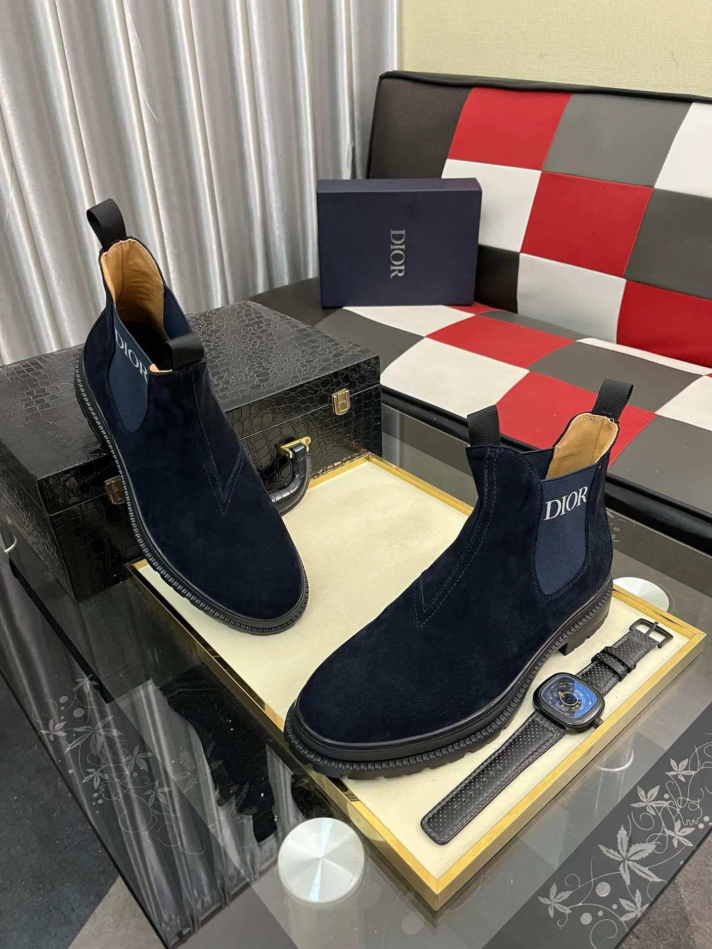 Men's shoes 💰500⌚️⌚️"Dior" Gaoban short boots ⚠️⚠️Top purchasing agents🔍🔍Men's 2023 HK counters are on sale simultaneously. Sole: The original sole is specially provided by the original factory. The exclusive movable molded sole is super comfortable. The original factory and the single product are handmade🔍🔍. The details determine the quality. We only make shoes with care. You can enter and exit the counter at will. Welcome to compare. 🇮🇹Size: 38-444️⃣Colors available